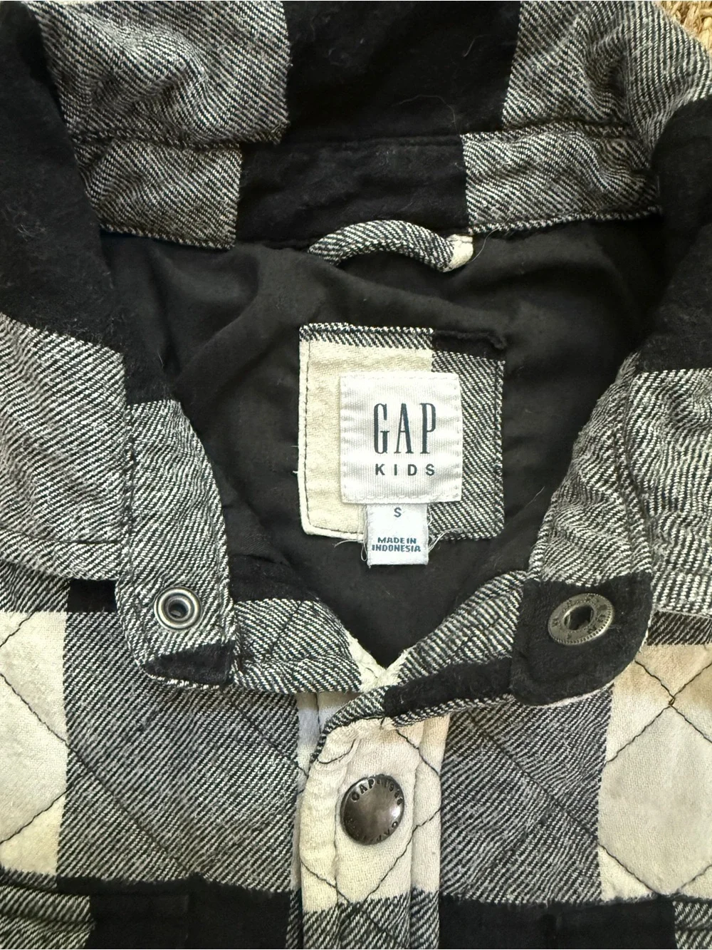 Gap Kids Buffalo Plaid Shirt Jacket Black and White Snap Up Size Small (6-7)